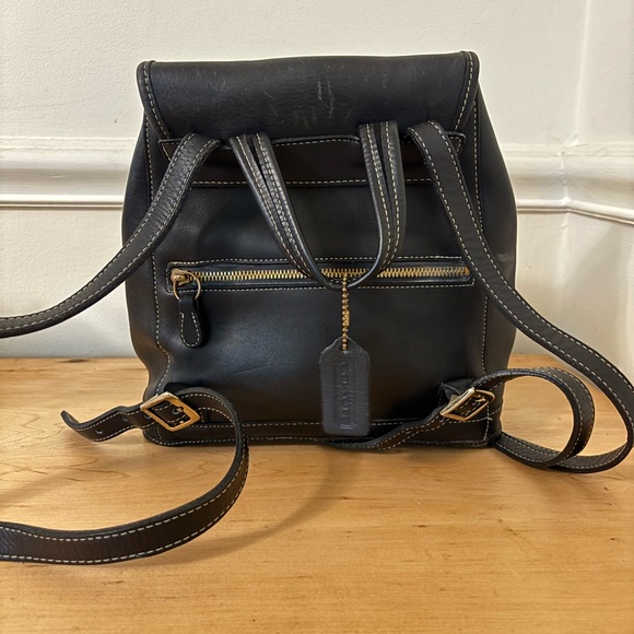 COACH 9315 Daypack Backpack Glovetanned Leather Black Vintage - Picture 2 of 6
